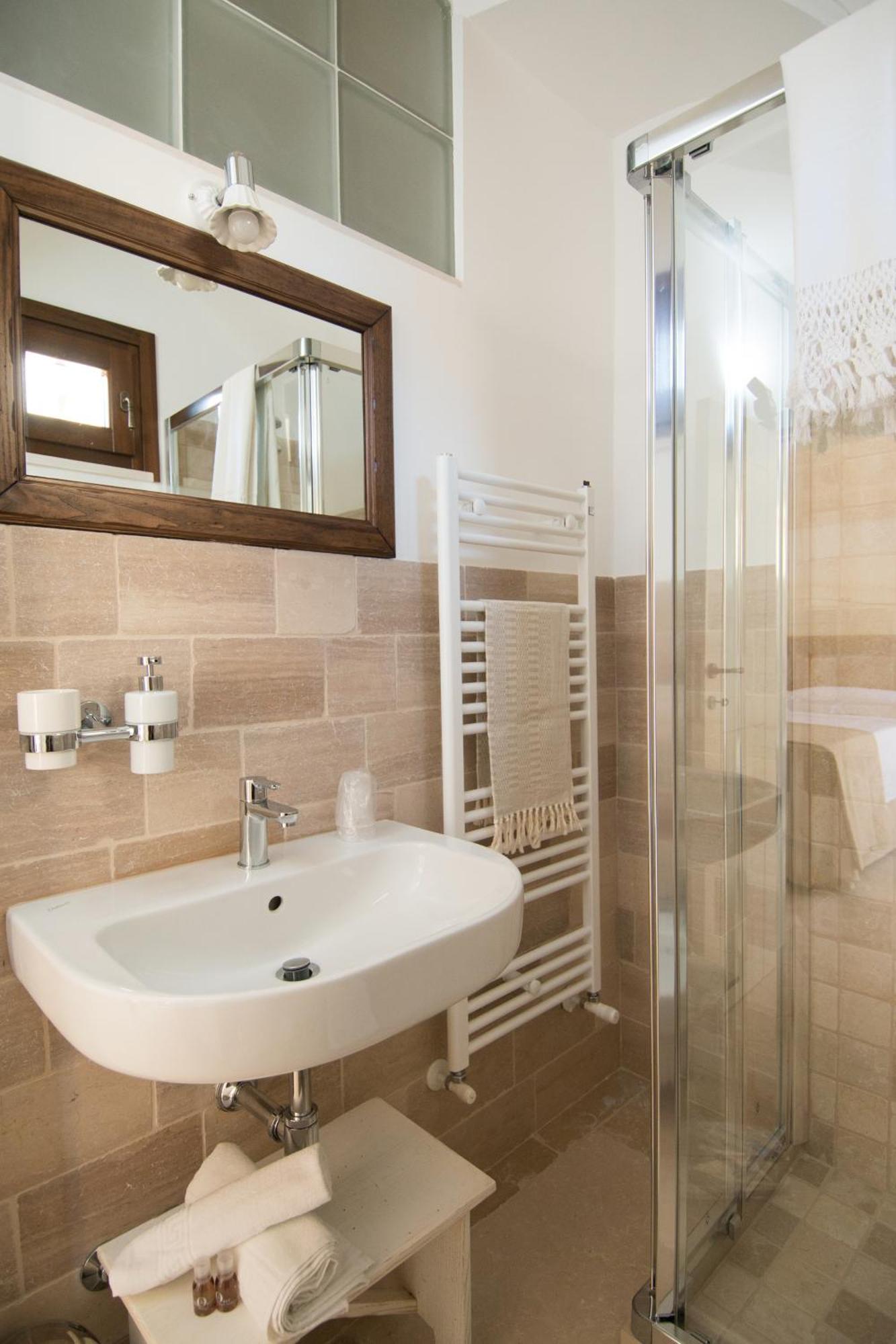 מונטלבאנו Antica Via Roma B&B E Relax מראה חיצוני תמונה